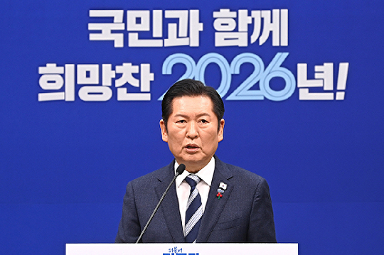   정청래 당대표, 취임 첫 기자회견