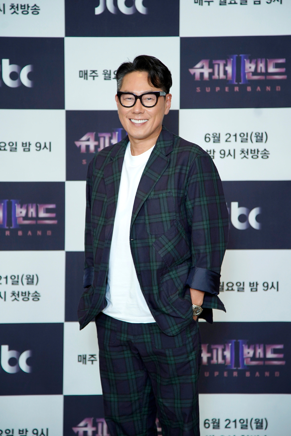 윤종신이 21일 JTBC '슈퍼밴드2' 제작발표회에 참석했다. [사진=JTBC]