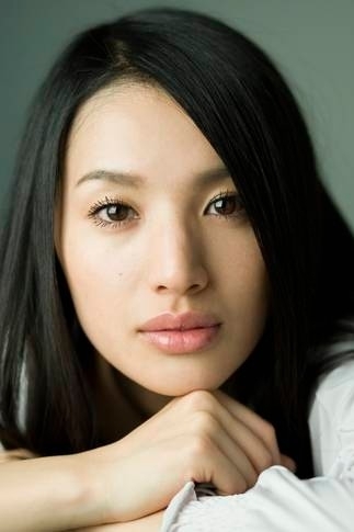 일본 배우 아시나 세이가 14일 사망했다.  [소속사 호리프로 홈페이지]