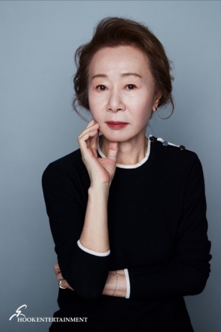 윤여정은 15일 오후 9시 20분(한국시간) 미국영화예술과학아카데미(AMPAS)가 발표한 2021 아카데미 후보 명단에서 여우조연상에 노미네이트됐다. [사진=후크엔터테인먼트]