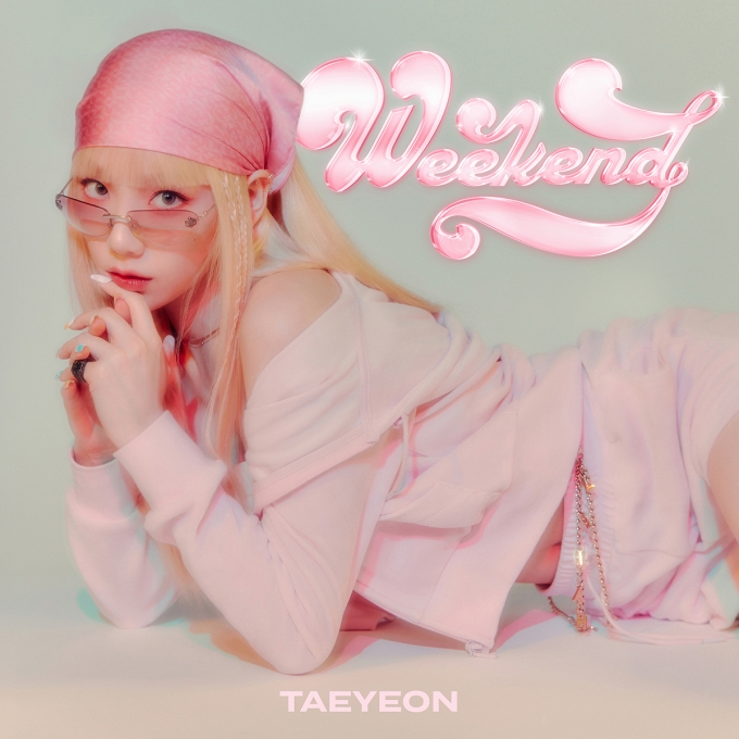 태연 싱글 'Weekend' 이미지  [사진=SM엔터테인먼트 ]